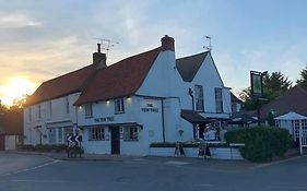 Stay And Relax At The Yew Tree