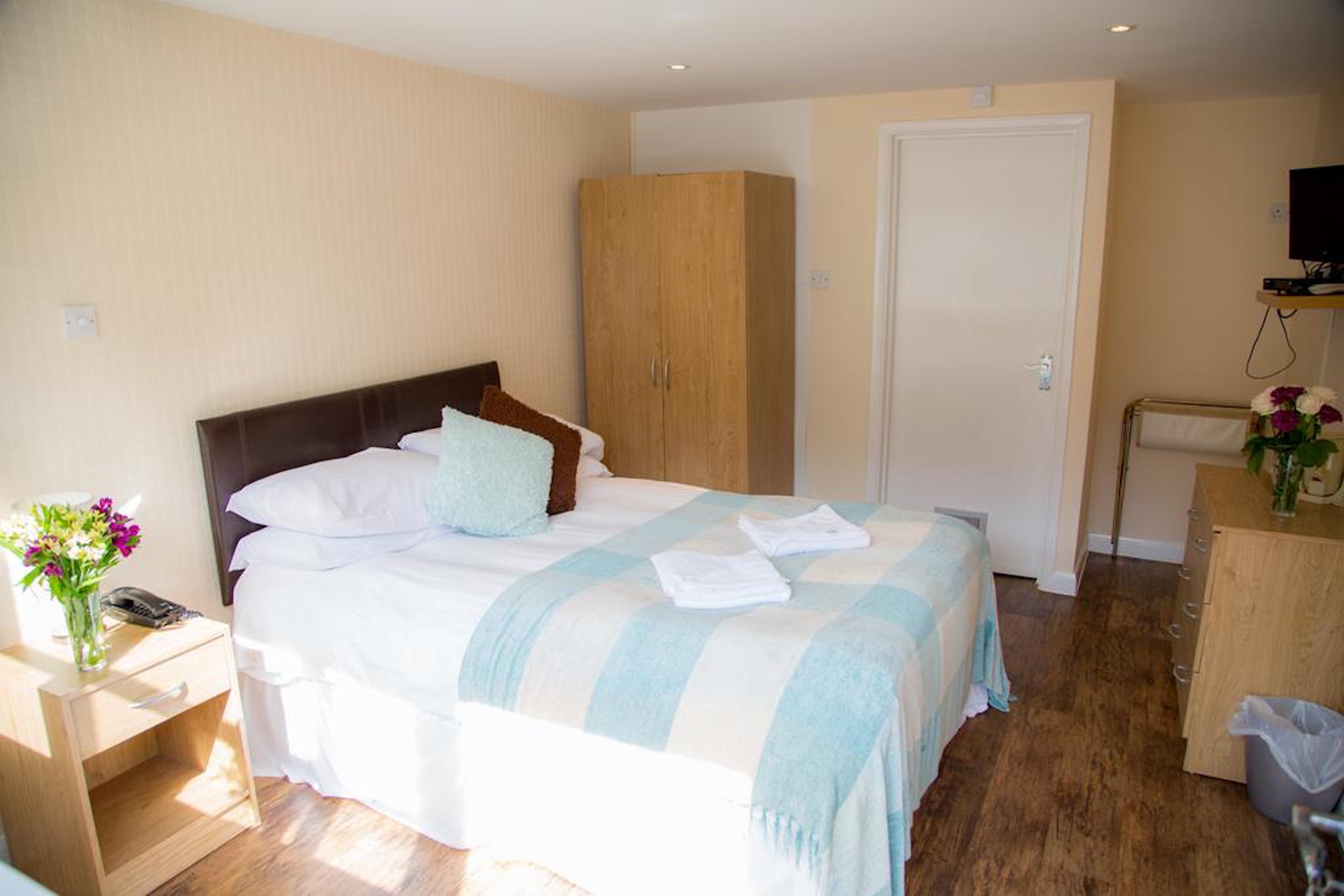 Stay And Relax At The Yew Tree Manuden Exterior photo