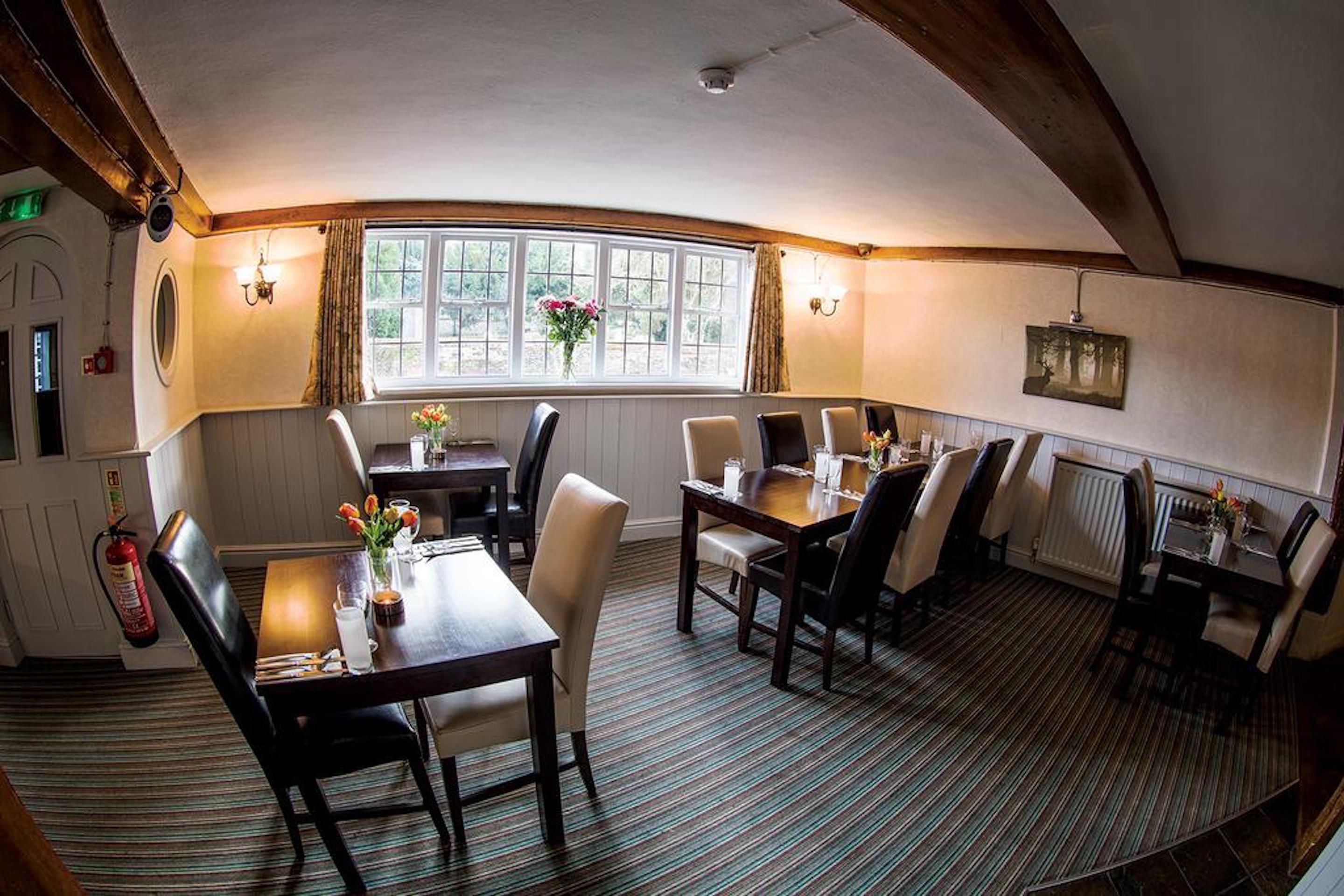 Stay And Relax At The Yew Tree Manuden Exterior photo